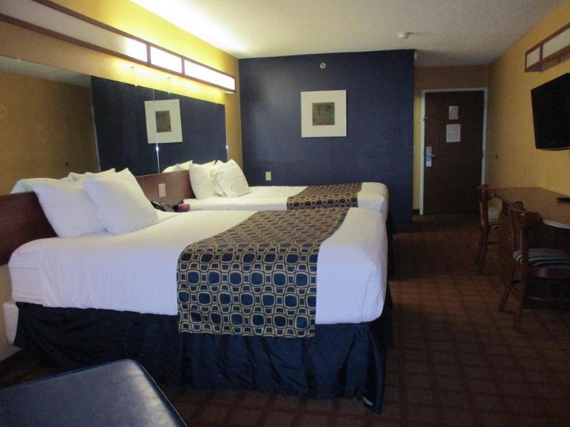 Quality Inn & Suites Watertown Fort Drum Calcium Eksteriør bilde