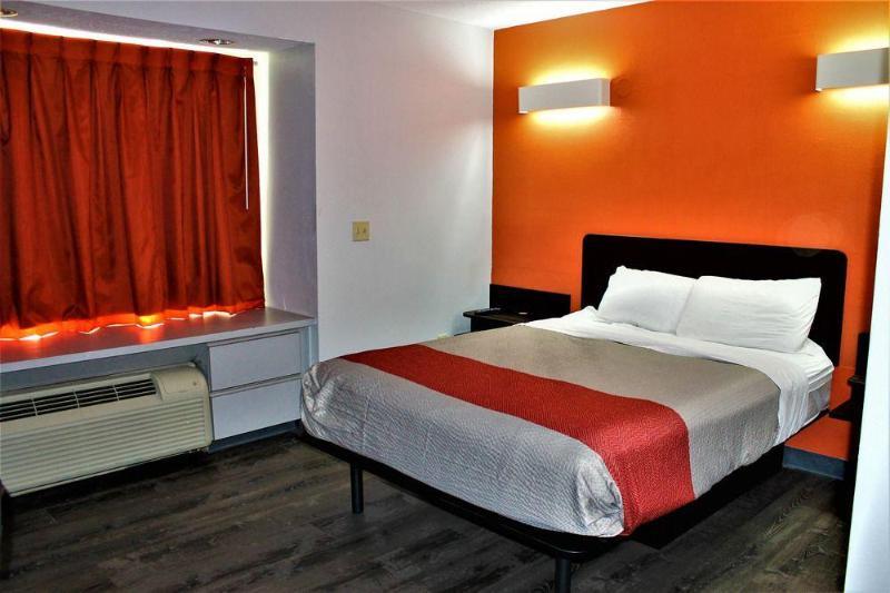 Quality Inn & Suites Watertown Fort Drum Calcium Eksteriør bilde